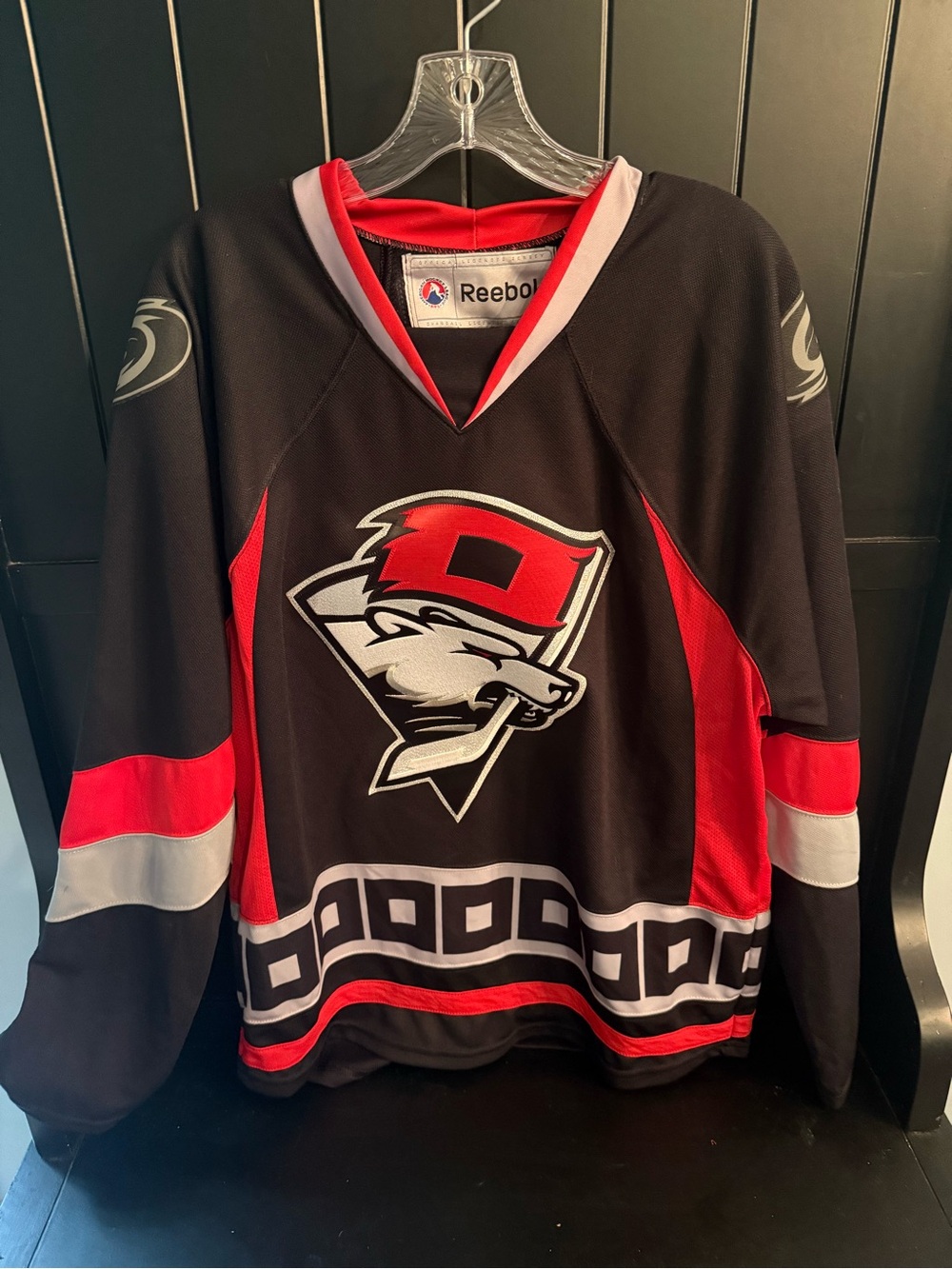 Reebok Men's Checker’s jersey